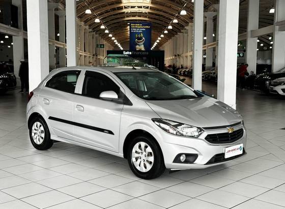 CHEVROLET ONIX 1.0 MPFI LT 8V FLEX 4P MANUAL CHEVROLET ONIX 1.0 MPFI LT 8V FLEX 4P MANUAL